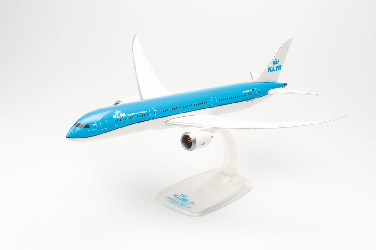 787-9 KLMオランダ航空 （スナップインモデル・スタンド仕様・ランディングギアなし） PH-BHP 1/200 [613583]