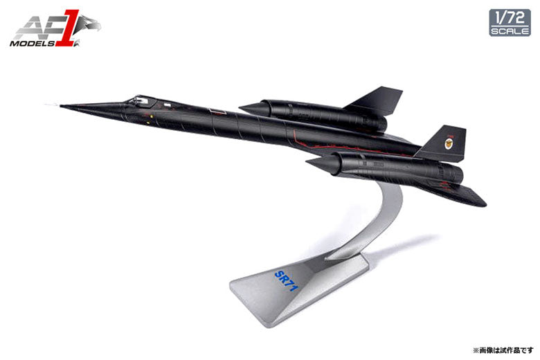 SR-71 ブラックバード 61-17980 "Dartboard tail art"  1/72 [AF10088H]