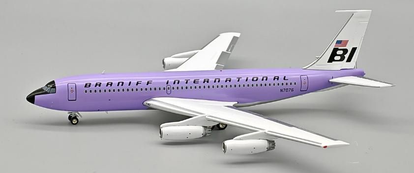 InFlight200 B720-027 SuperJet ブラニフ航空 「Lavender Periwinkle