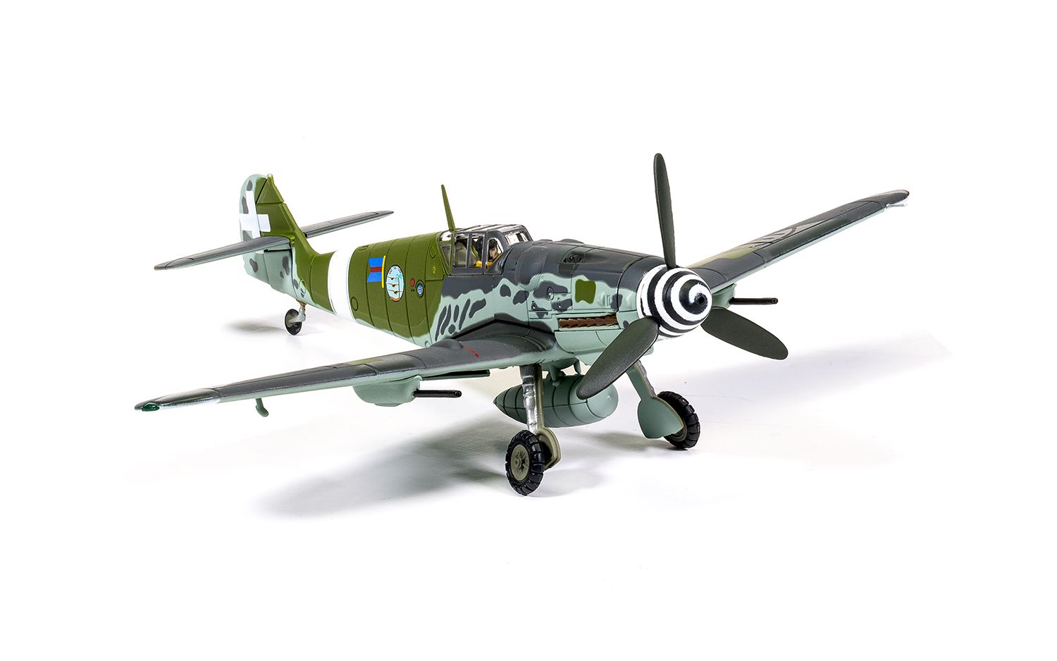 大迫力】1/18 ドイツ空軍 メッサーシュミットMe109G-6 完成品 - 模型