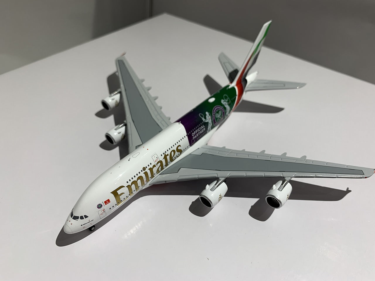 GeminiJets A380-800 エミレーツ航空 「Wimbledon - Official Partner」 A6-EOE  1/400[GJUAE2283