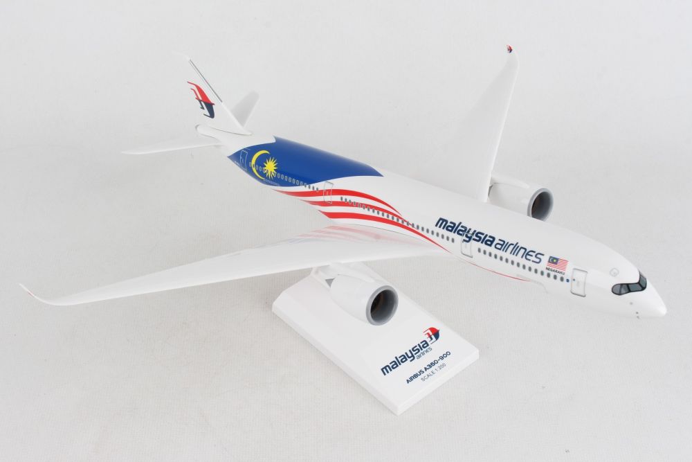 A350-900 マレーシア航空 「独立60周年/Negaraku」 9M-MAC  (ギアなし/スタンド専用モデル) 1/200 [SKR1073]