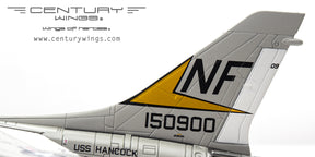 F-8E アメリカ海軍 第53戦闘飛行隊「アイアン・エンジェルス」 空母ハンコック搭載 ベトナム戦争時 67年 NF209/#150900 1/72 [001638]