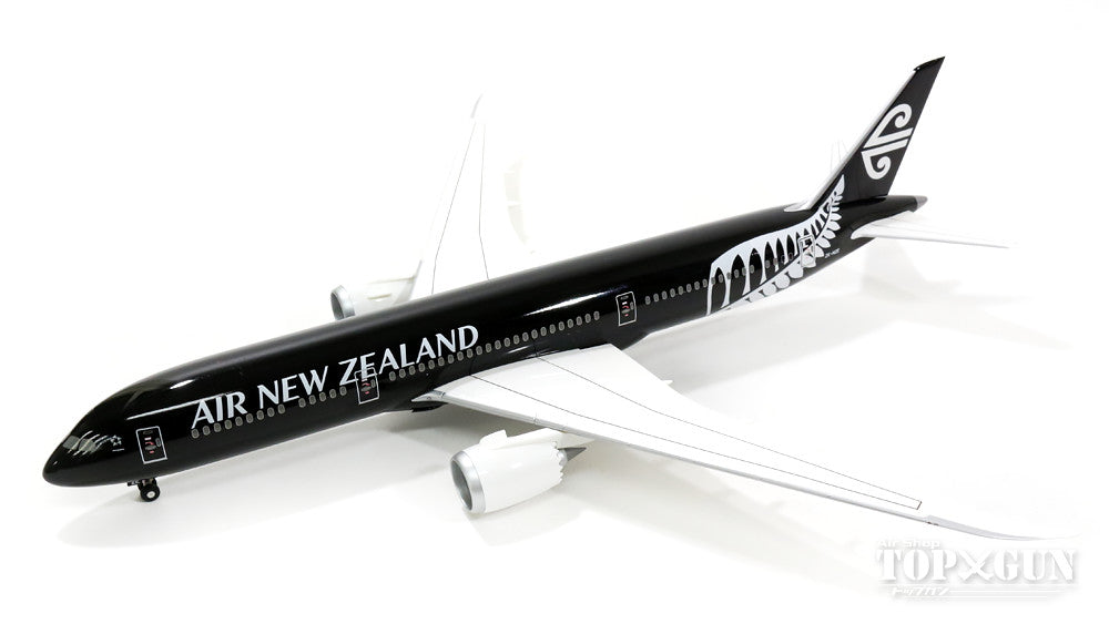 787-9 エア・ニュージーランド 主翼地上姿勢 (ギア付属） ZK-NZE 1/200 ※プラ製 [0694GR]
