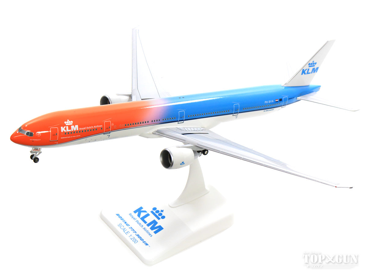 ボーイング 777-300ER KLMオランダ航空 特別塗装 「Orange Pride」 PH-BVA 1/200 ※プラ製 [271127]