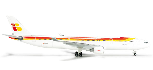 Herpa Wings A330-300 イベリア航空 EC-LUK 1/500 [524551]