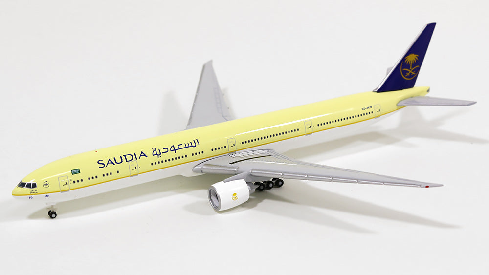 Herpa Wings 777-300ER Saudi Arabian Airlines HZ-AK19 1/500 [526975]