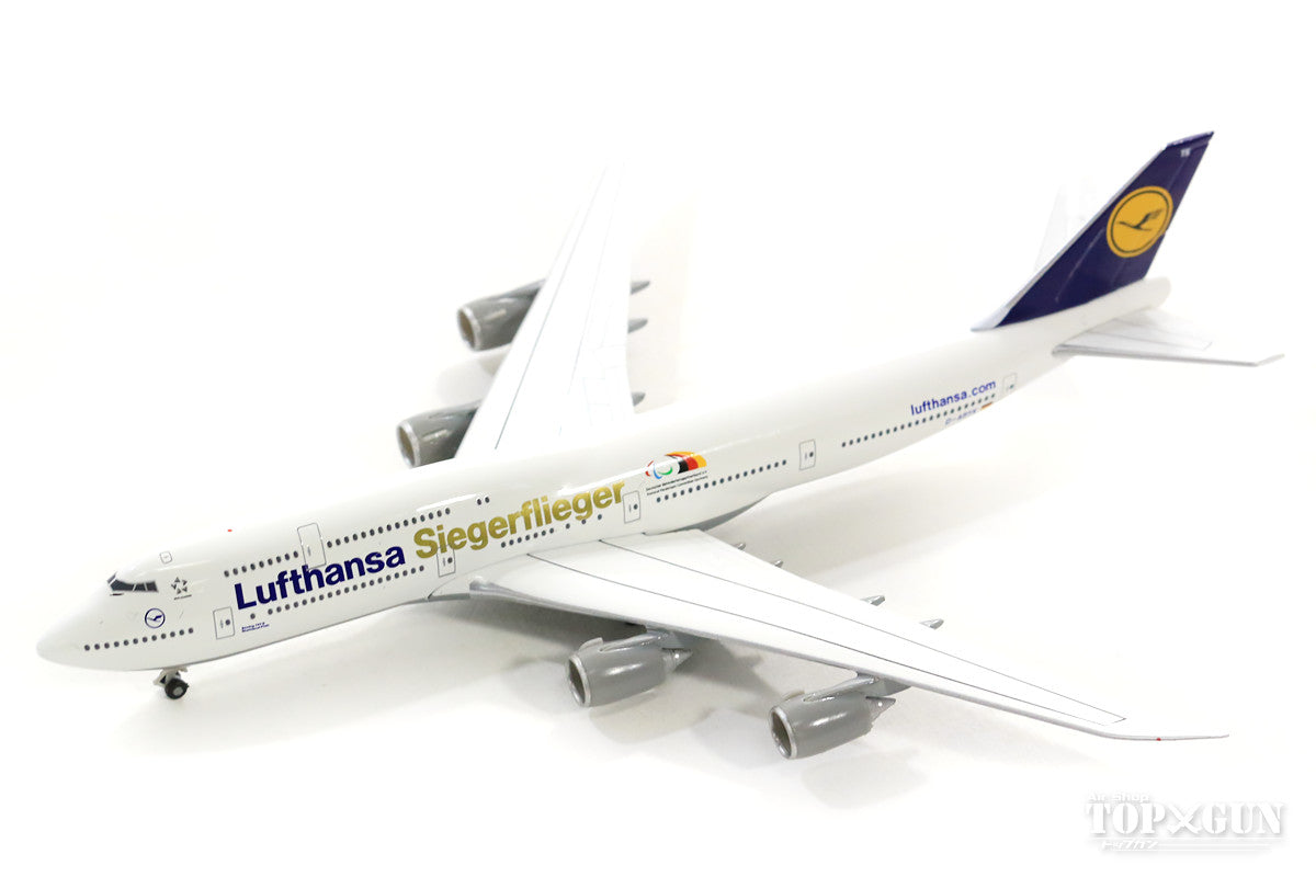 ヘルパ　ルフトハンザB747-8 4K] Lufthansa Boeing 747-8 at Tokyo Haneda Airport / 羽田