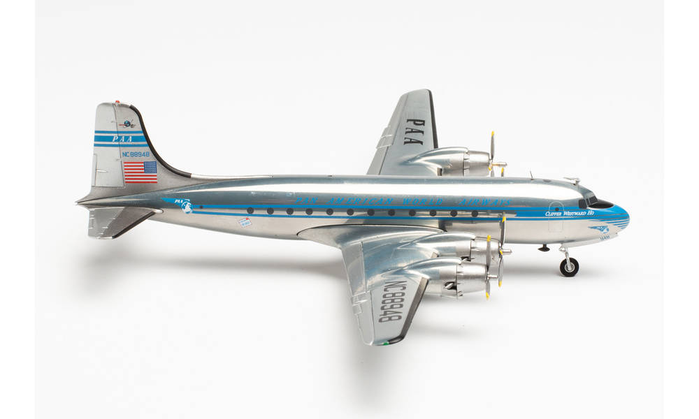 DC-4（C-54） パンアメリカン航空 NC88948  「Clipper Westward Ho」 1/200 [571739]