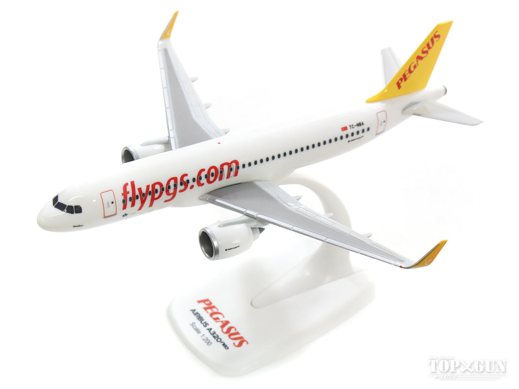 Herpa Wings A320neo Pegasus Airlines TC-NBA (Snap-in model, stand