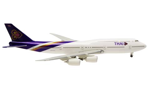 747-8i タイ国際航空 想定塗装 （地上姿勢主翼／スタンドなし） 1/500 [9598]
