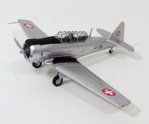 Hobby Master AT-16ハーバードIIB （T-6テキサン） スイス空軍 60年代 U-331 1/72 [HA1523]