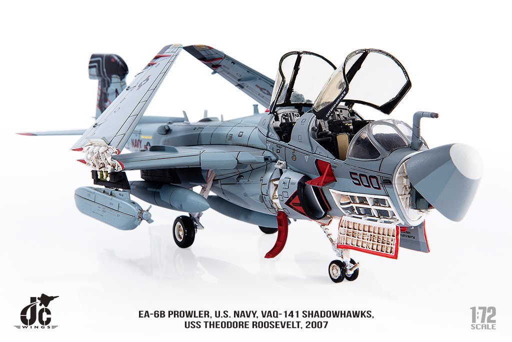 【預購商品】EA-6B 美國海軍第141電子戰中隊「暗影鷹」 西奧多·羅斯福號航空母艦 2007年 AJ500/#164401 1/72 【JCW-72-EA6B-002】