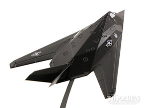 F-117A アメリカ空軍 第49戦闘航空団 第8戦闘飛行隊「ブラック・シープ」 （ギアなし） 1/144 [AF10145]