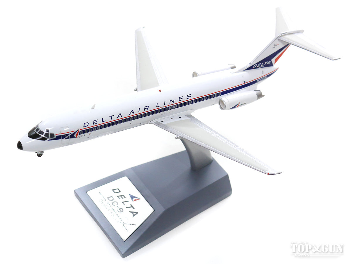 DC-9-32 デルタ航空 N3336L With Stand 1/200 [B-DC9-DL-36]