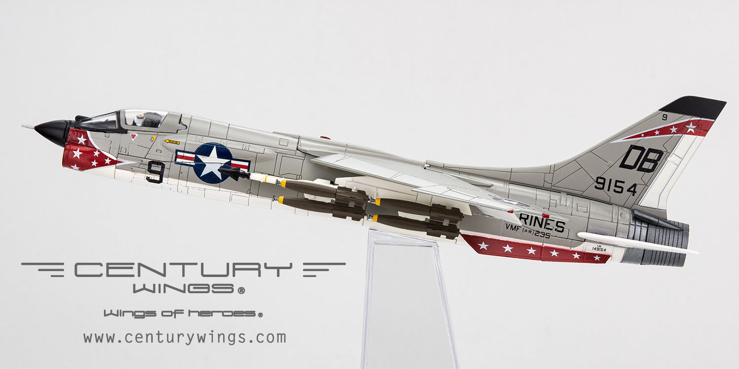 Century Wings F-8E クルーセイダー アメリカ海兵隊 第235海兵 Century Wings F-8E クルーセイダー アメリカ海兵隊 第235海兵