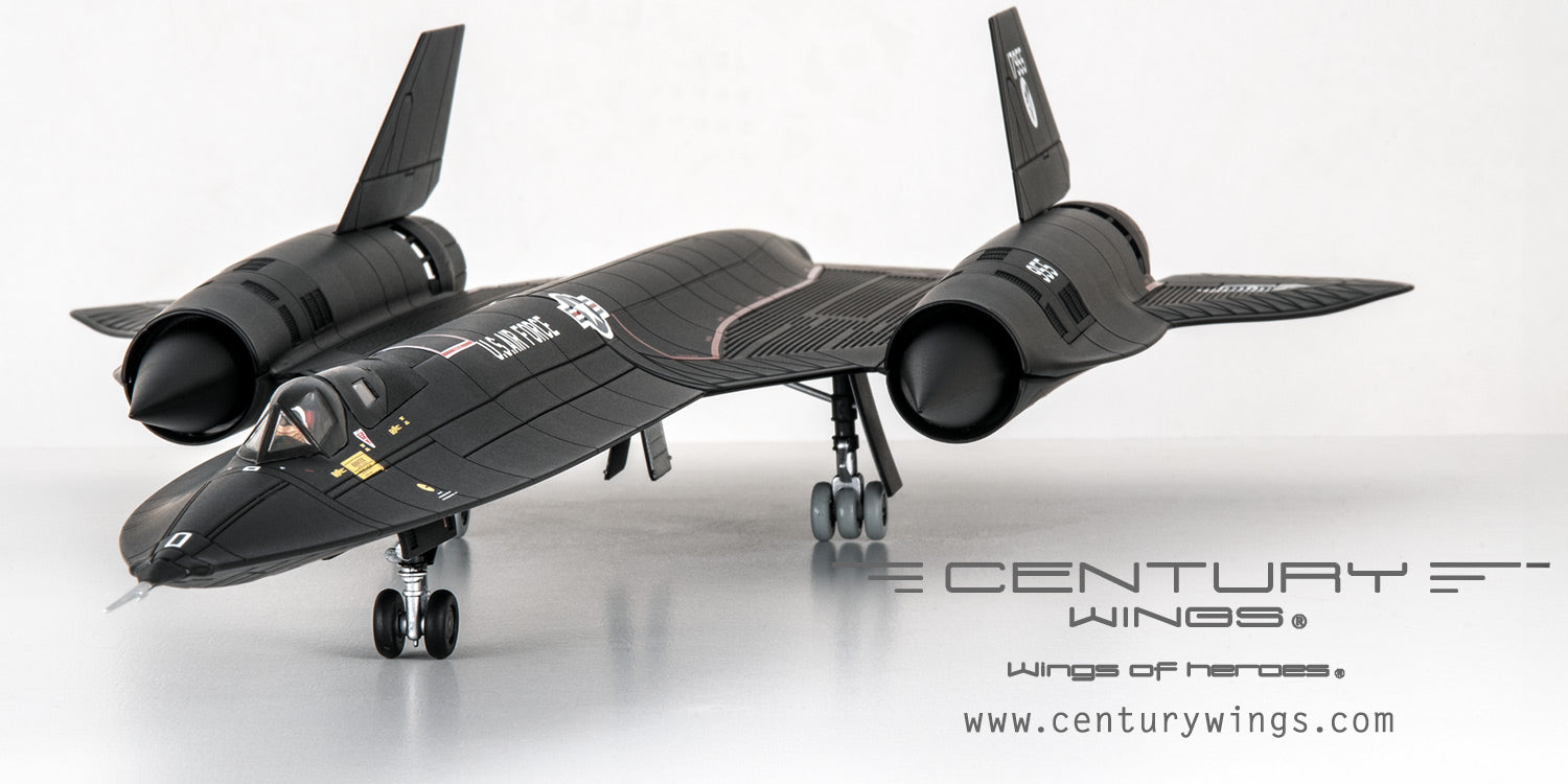 [Released on 9/18 (Wed)] [Pre-order item] SR-71A US Air Force "Skunk Works" 1985 #61-7955 1/72 [001650] 