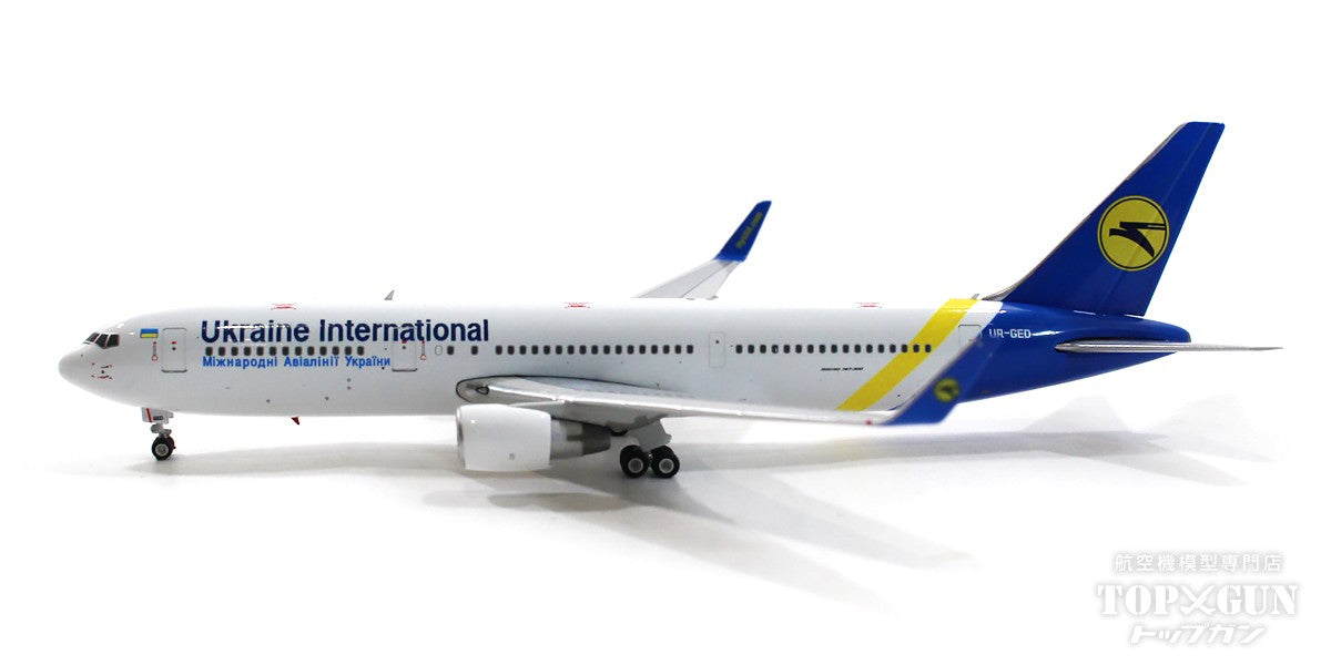 B767-300ER Ukraine International Airlines UR-GED 1/400 [11834] 