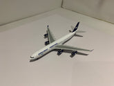 A340-300 アルゼンチン航空 LV-BIT 1/400[11895]