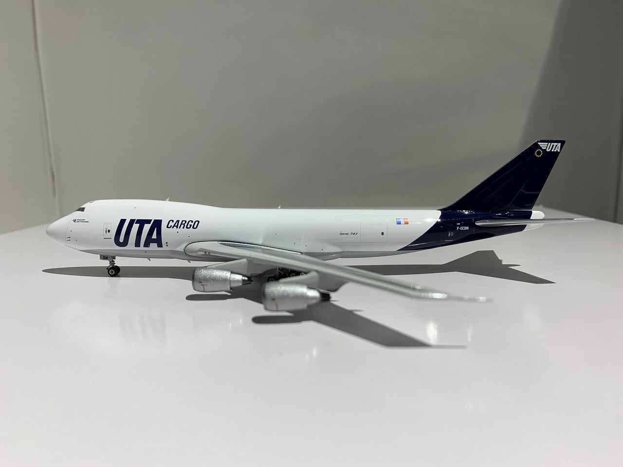 747-200 UTA Cargo F-GCBM 1/400 [11898] 