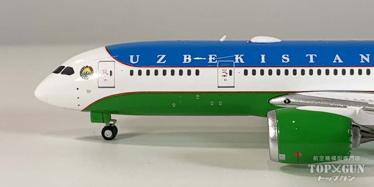 787-8 ウズベキスタン政府専用機 UK001 1/400 [11991]