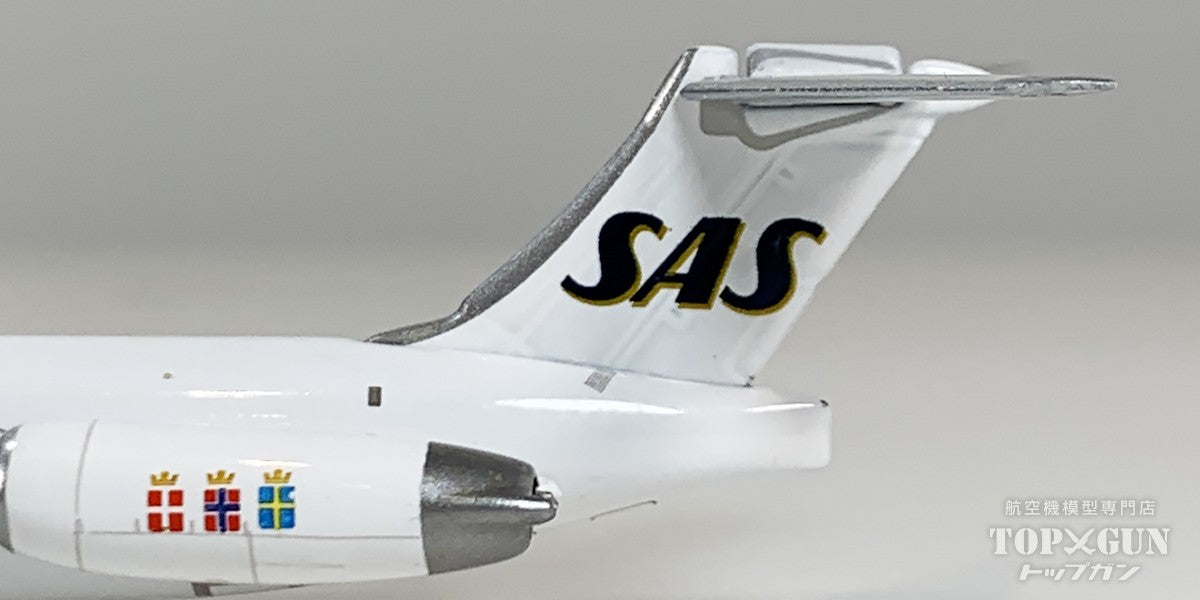 MD-82 SASスカンジナビア航空 LN-RMN 1/400 [12056]