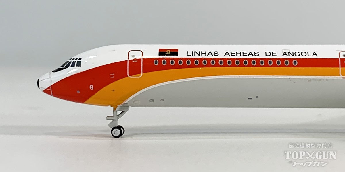IL-62M TAAGアンゴラ航空 D2-TIG 1/400 [12084]