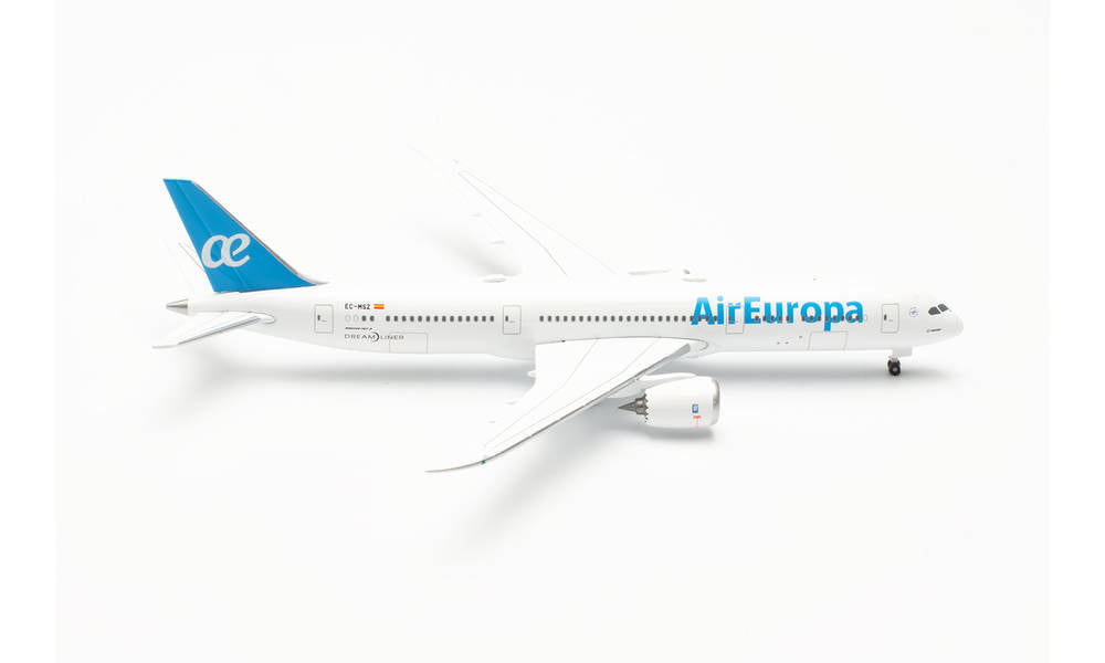 787-9 Air Europa EC-MSZ "JJ Hidalgo" 1/500 [536356]