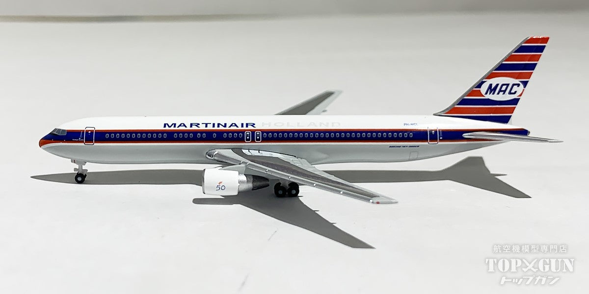 Herpa Wings B767-300 Martinair Herpa Club Model *Plastic stand