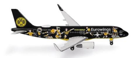 【予約商品】A320 ユーロウイングス “BVB Fanairbus” D-AEWM 1/500 (HE20230825) [536981]