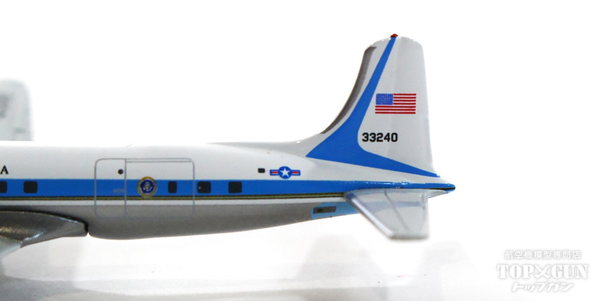 VC-118A US Air Force Air Force One 53-3240 Andrews Air Force Base 1/500 [537001]