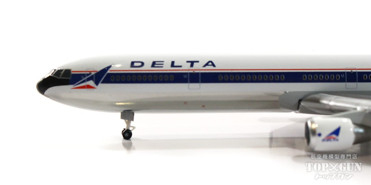 schabak1/600デルタ航空MD-11 Schabak1/600デルタ航空MD-11