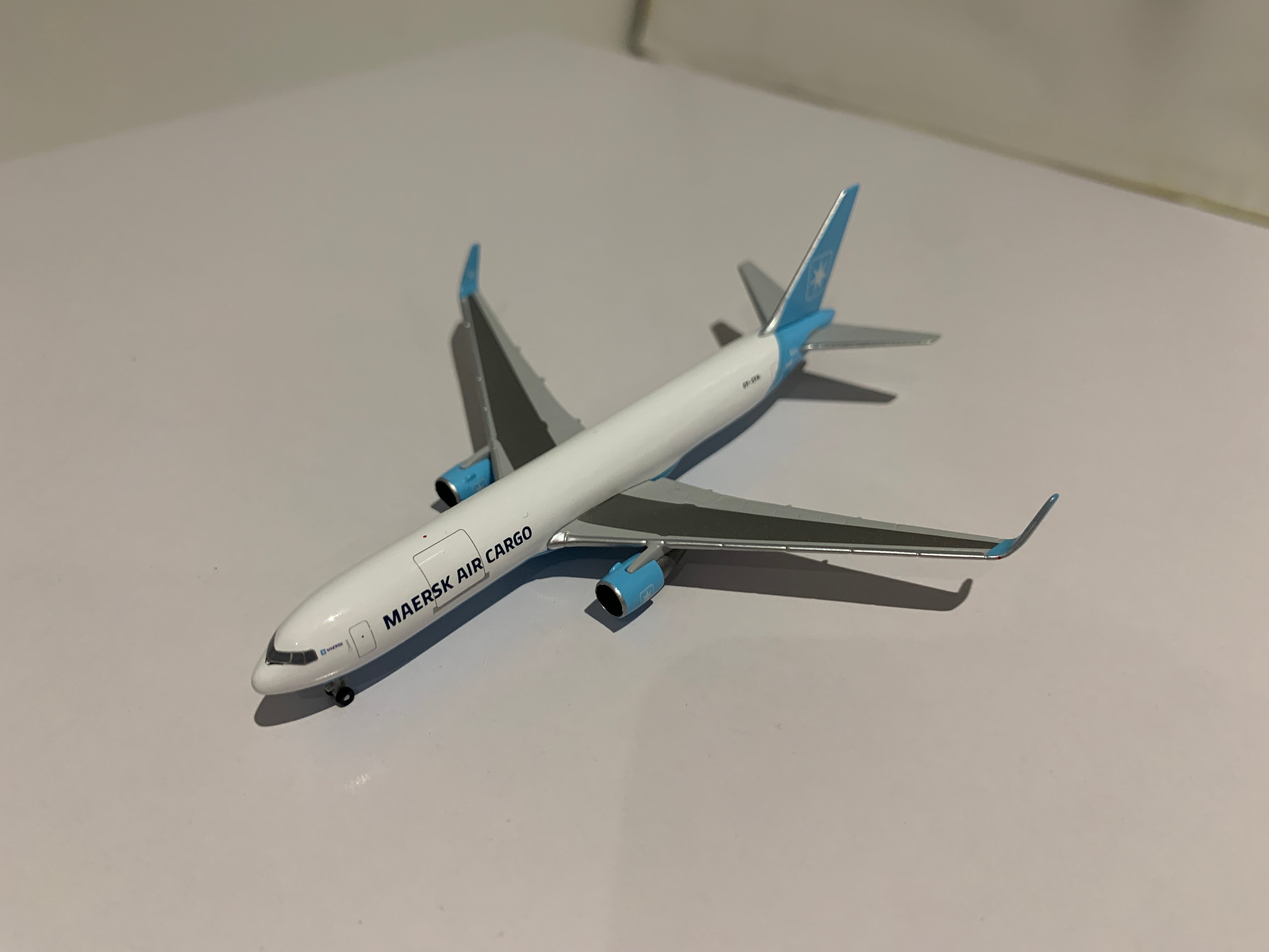 767-300F Maersk Air Cargo OY-SYA 1/500[537261] 