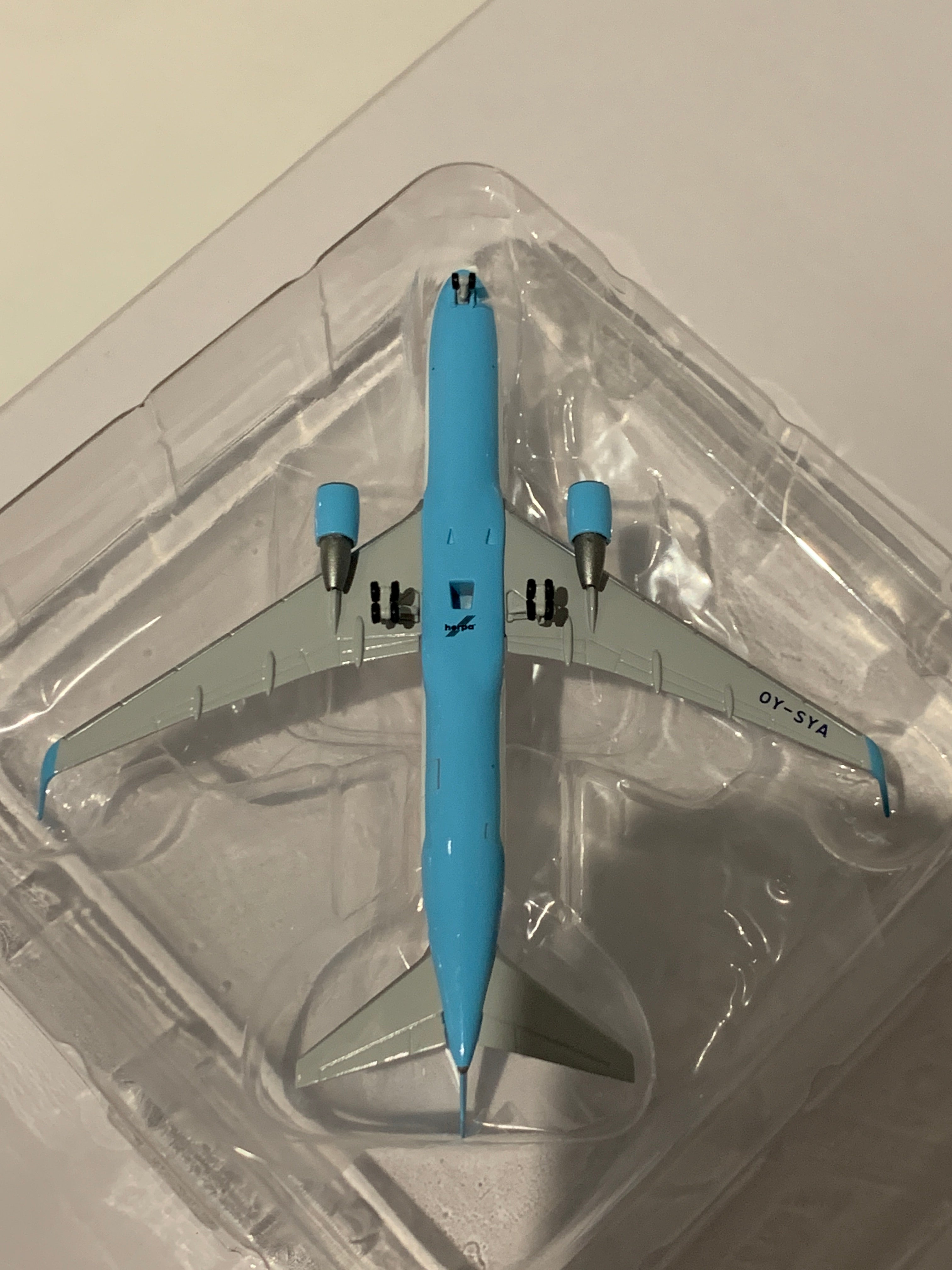 Herpa Wings 【お取り寄せ】767-300F マースク・エア・カーゴ OY