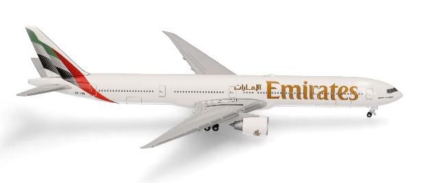 [Pre-order item] 777-300ER Emirates Airlines New 2023 color A6-ENV 1/500 (HE20240825) [537674] 