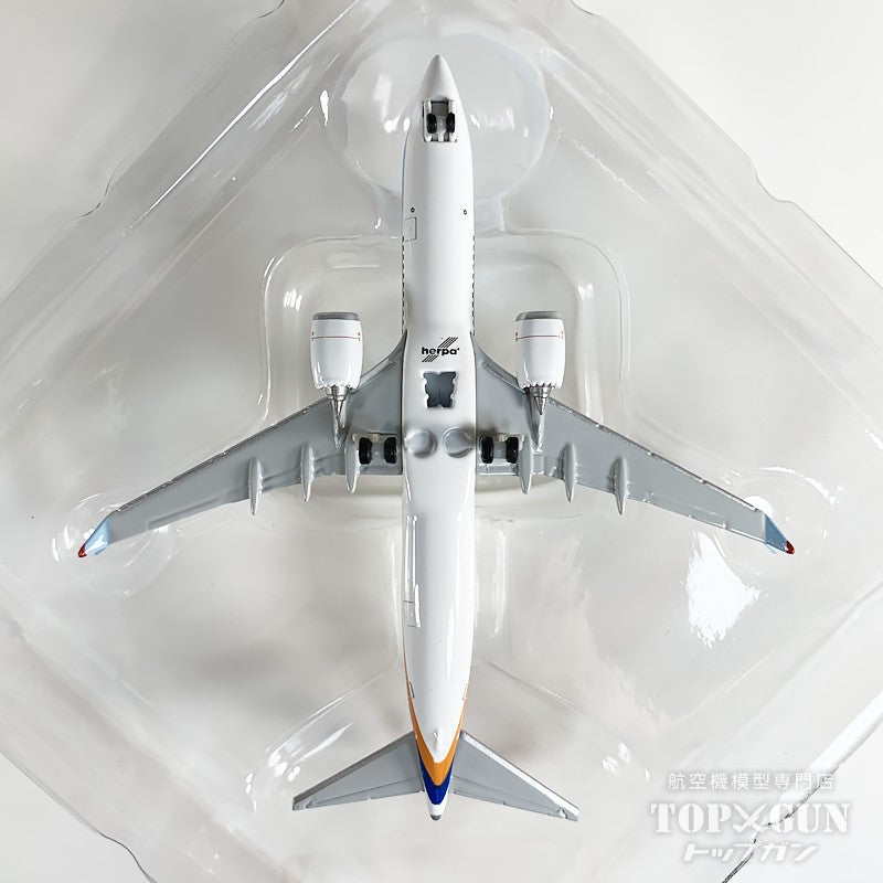 Herpa Wings 737 Max8 TUIフライ航空 50周年 Fuerteventura D-AMAH 1