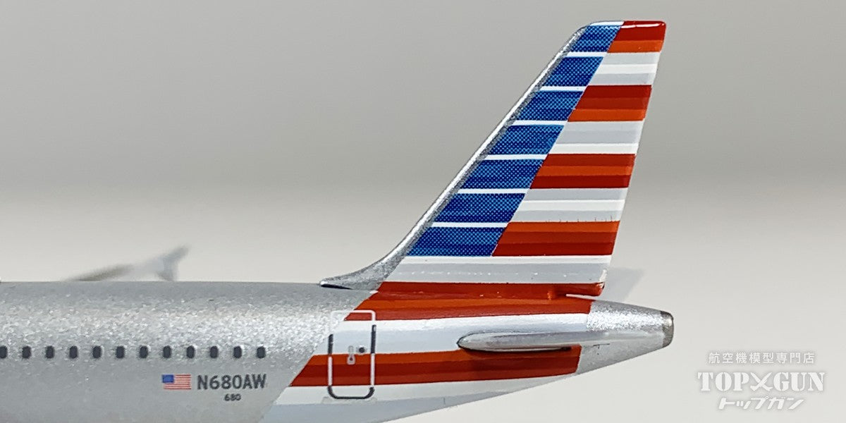 A320 アメリカン航空 N680AW 1/500 [538879]