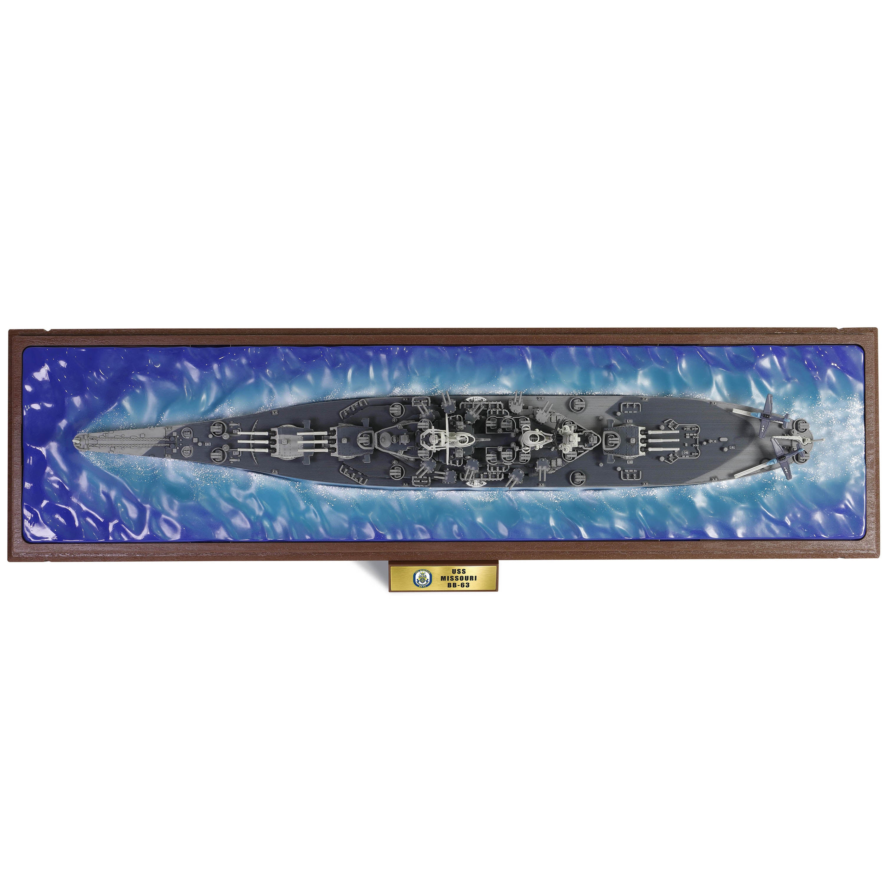 アメリカ海軍 戦艦 ミズーリ 喫水線仕様 雲形迷彩 1/700 [55716]