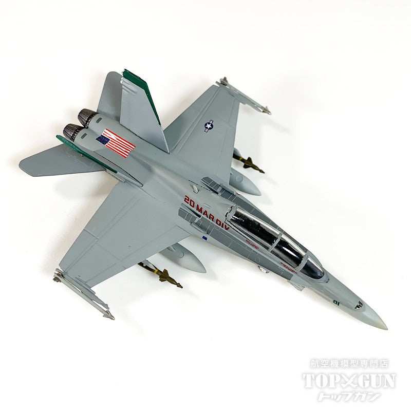 F/A-18D（複座型） ホーネット アメリカ海兵隊 第121海兵戦闘攻撃飛行隊「グリーンナイツ」 飛行隊長機 07年 VK01 1/200 (MS20250714) [5613]