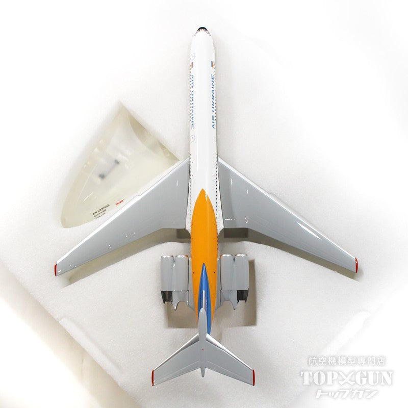 Herpa Wings IL-62M Ukrainian Airlines 1990s-2000s UR-86135 1/200