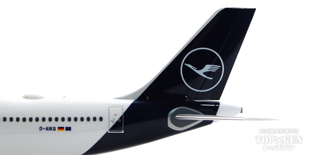 Herpa Modèle réduit avion Sun Express Boeing 737-800 Eintracht Frankfurt - SGE Express - Adler im Anflug - TC-SPM, miniature à l'échelle 1:500, pièce de collection, modèle sans socle, métal Herpa Modèle réduit avion Sun Express Boeing 737-800 Eintracht Frankfurt - SGE Express - Adler im Anflug - TC-SPM, miniature à l'échelle 1:500, pièce de collection, modèle sans socle, métal