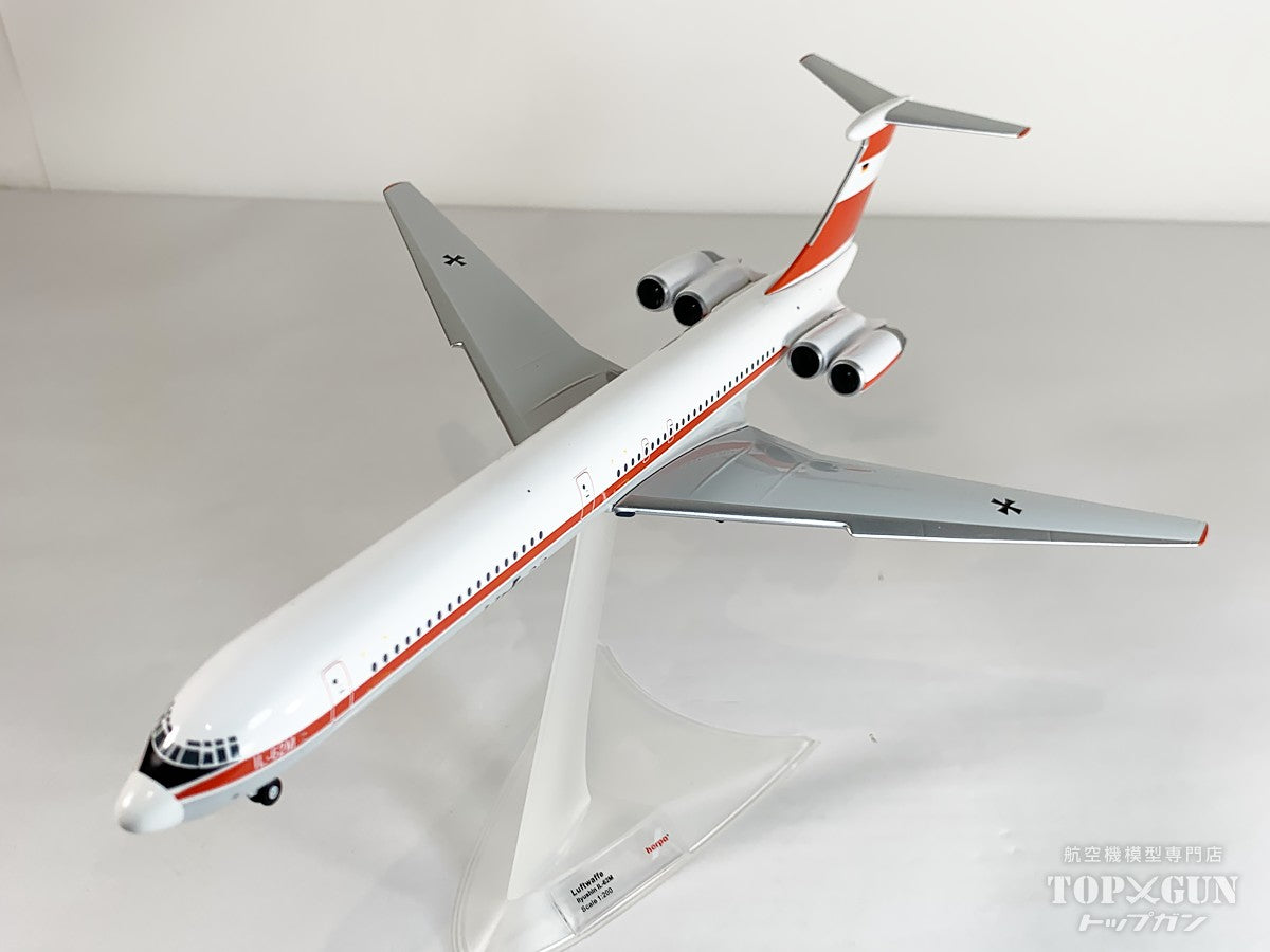 IL-62M ドイツ空軍 Flugbereitschaft 11+22 1/200 [573412]