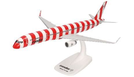 757-300 Condor Airlines "Passion" D-ABOM (Assembly-type snap model, stand specification, no landing gear) 1/200 (HE20240825) [613606-001] 