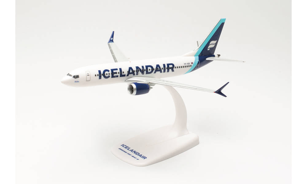 737 Max 8 Icelandair "Jökulsárlón" TF-ICE New Paint (cyan tail stripe) (Assembly model, stand included, no landing gear) 1/200 [613743]