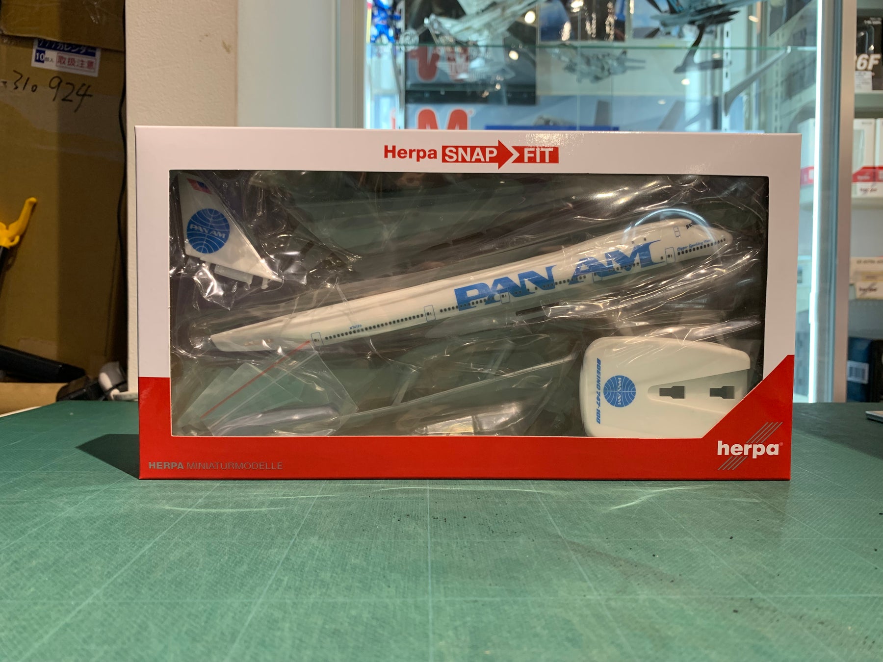 747-100 パンアメリカン航空 (billboard livery) 「Clipper Sparkling Wave」 N741PA 1/250[614153]