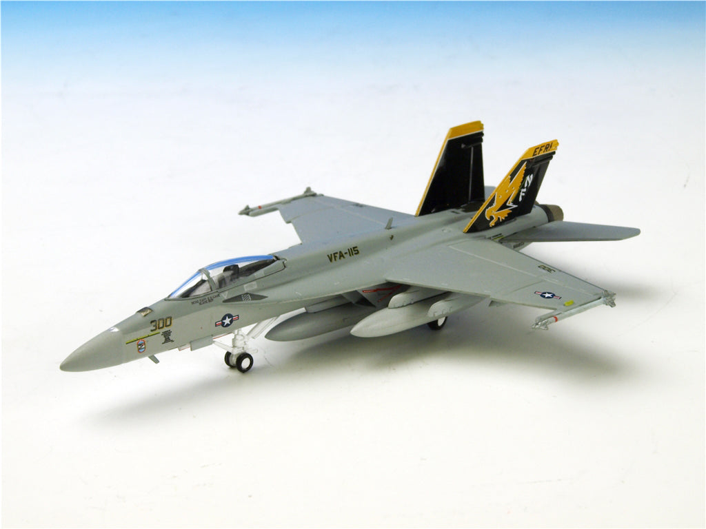 F/A-18E スーパーホーネット アメリカ海軍 第115戦闘攻撃飛行隊 「イーグルス」 航空団司令（CAG）機 09年 NF300 1/200 (MS20250811) [7174]