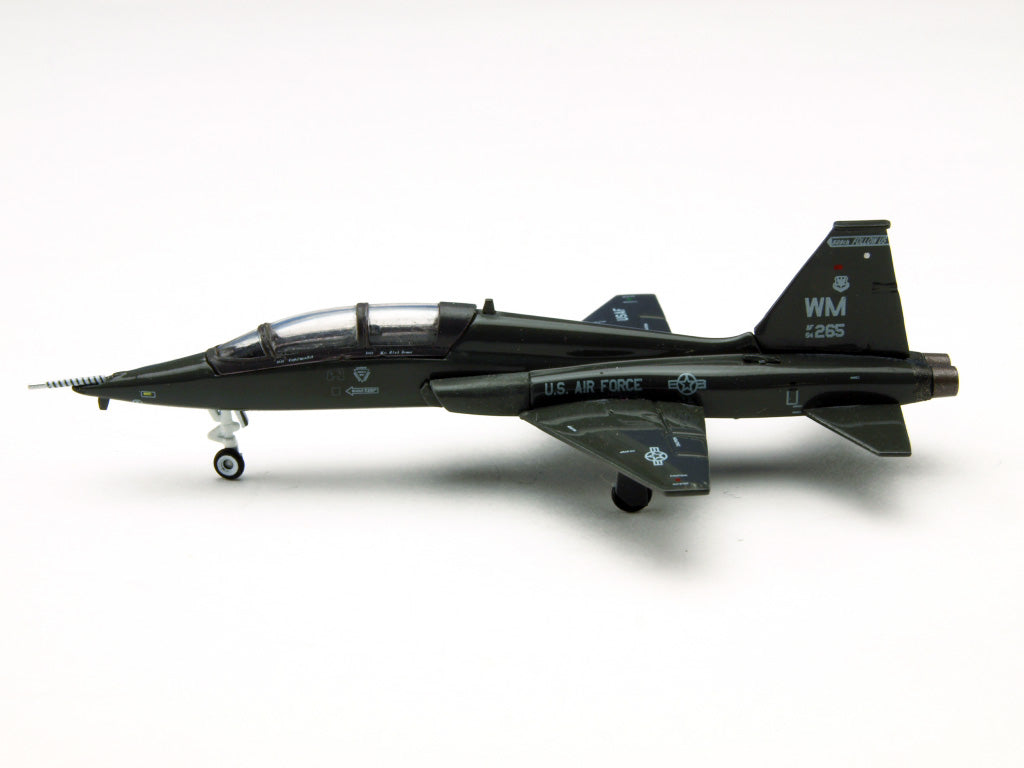 Hogan Wings T-38Cタロン アメリカ空軍 第509爆撃航空団 03年 1/200
