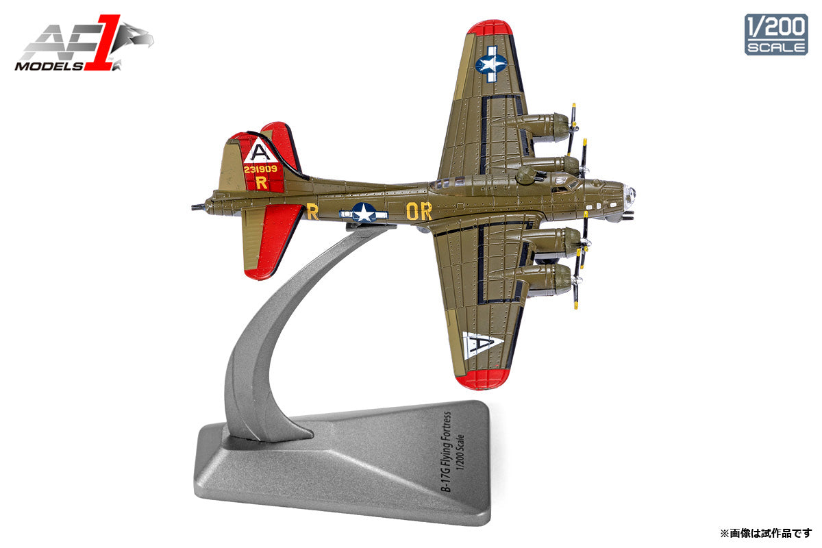 専門店では Air Force 1/200 FORTRESS FLYING 【予約商品】B-17G Model 1 ウォーゲーム