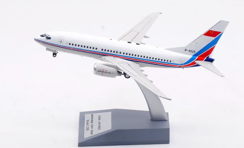 [Pre-order item] 737-700 China People's Liberation Army Air Force B-4025 1/200 (AV20241108) [AV2105] 