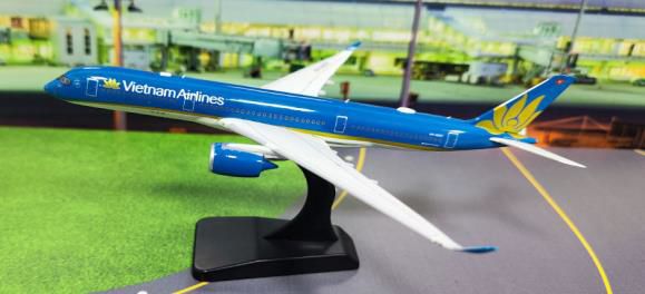 [Pre-order item] A350-900 Vietnam Airlines VN-A899 1/400 (AV20250110) [AV4253] 